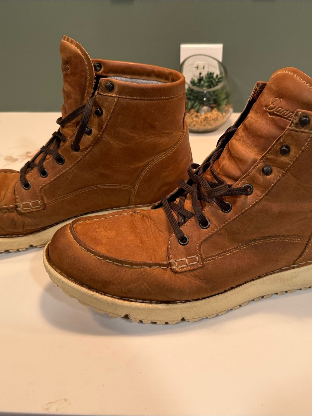 Danner Men’s Tan Leather Moc Toe Work Boots